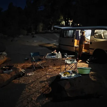 Κάμπινγκ Classical Campervan To Rent For Over 25 Years *